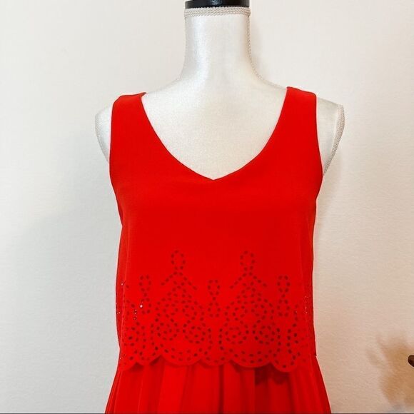 🍋 Potter’s Pot • Red Dress w/Perforated Details - Picture 2 of 10